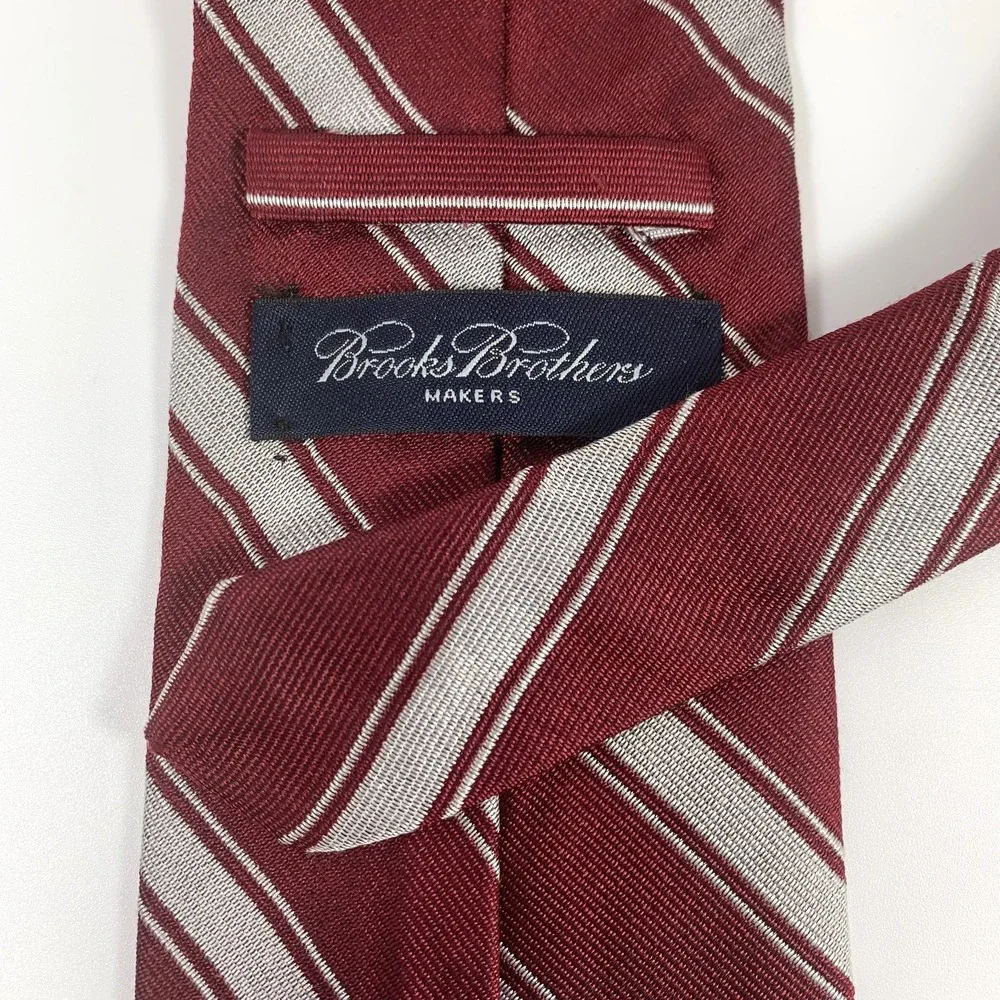 Vintage Brooks Brothers Makers Mens Tie Burgundy and Silver‎ Striped 100% Repp
